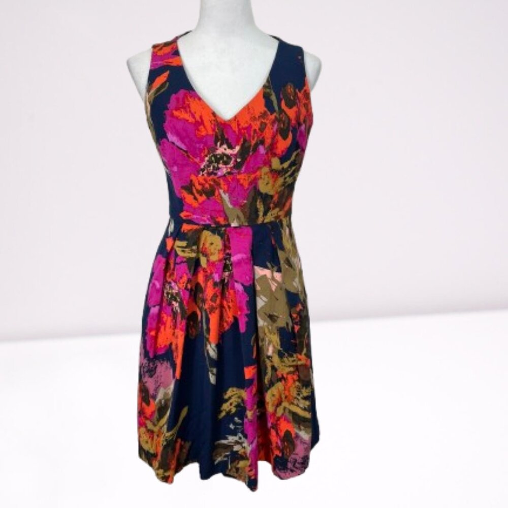 Trina Turk Hillary Fit & Flare Floral Dress Size 6 Navy & Pink - Picture 4 of 12